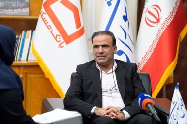 راه‌اندازی اولین نیروگاه خورشیدی در مدیریت شعب بانک مسکن اصفهان/ افزایش ظرفیت نیروگاه های خورشیدی تا پایان سال