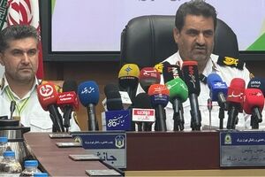 اعمال قانون بیش از ۱۰۹ هزار فقره تخلف پلاک موتورسیکلت‌سواران پایتخت در نیمه نخست سال ۱۴۰۵/ موتور سیکلت سوارانی که هویت خود را پنهان می کنند