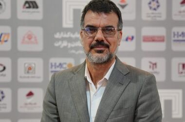معرفی دستاوردهای توسعه‌ای «ومعادن» در نخستین روز متافو ۱۴۰۴ / ارائه گزارش پیشرفت پروژه‌ها به وزیر صمت
