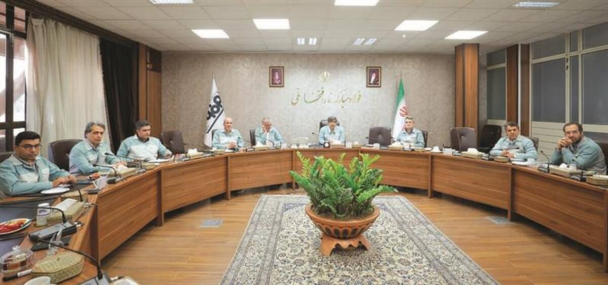 اثربخشی برنامه‌های معاونت سرمایه انسانی فولاد مبارکه در بهبود محیط کار و تقویت اعتماد کارکنان