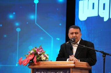 تأکید شریعتمداری بر تحقق اهداف نوآورانه در صنعت پتروشیمی 