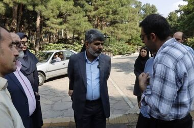 فروزنده: گفتگوی نزدیک با مدیران برای فهم مشترک و رضایت بیشتر شهروندان