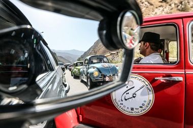 گردهمایی خودروهای تاریخی مرسدس بنز به یاد استاد شهریار