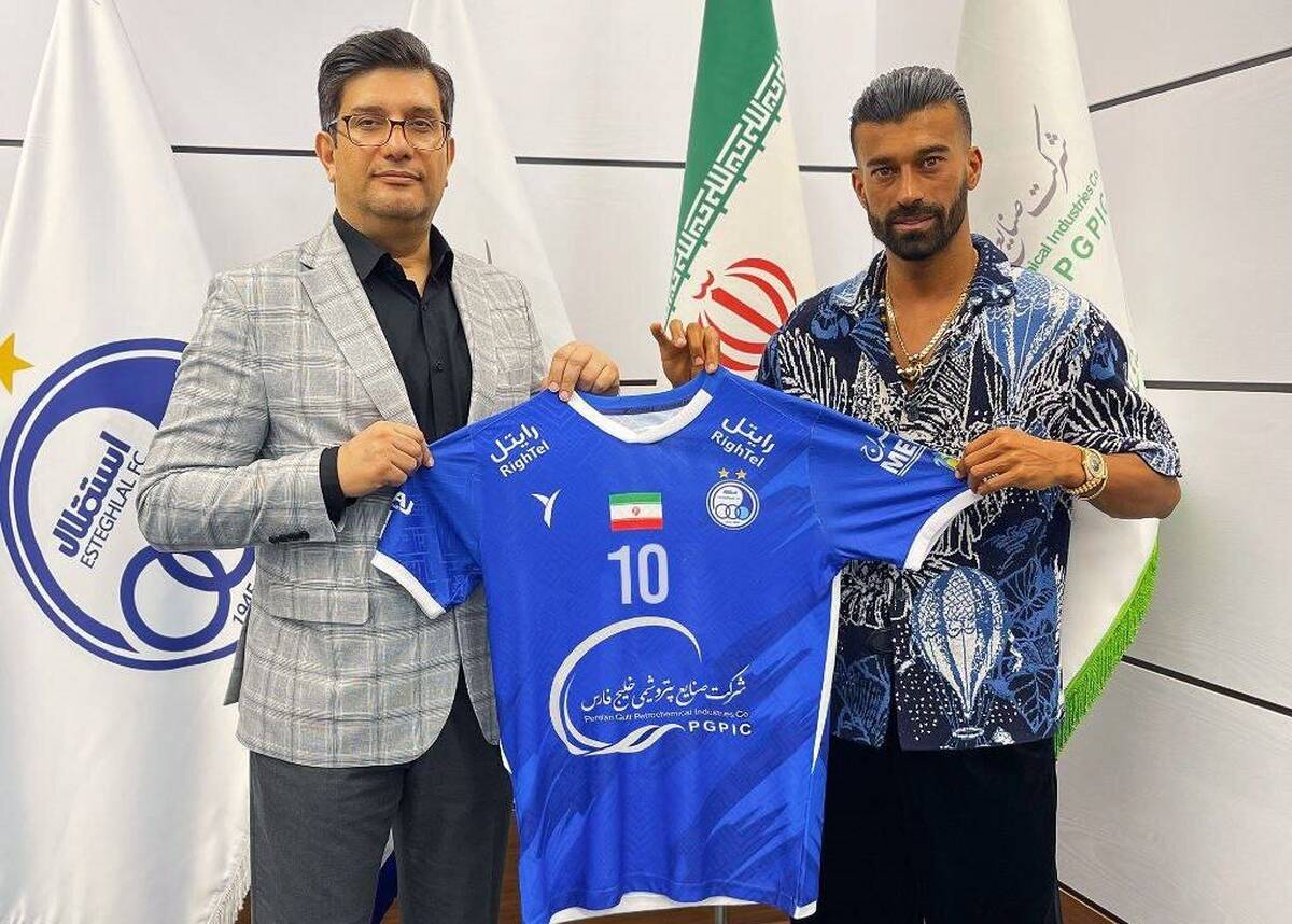 فنونی زاده: رضاییان اجازه ندهد حواشی روی فوتبالش سایه بیاندازد/ استقلال از اشتباهات فصل قبل درس بگیرد