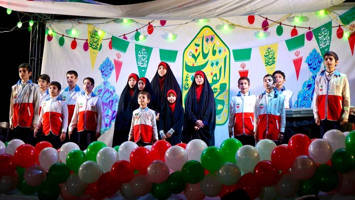 شور مهدوی و نشاط اجتماعی در جشن بزرگ نیمه شعبان منطقه ۵