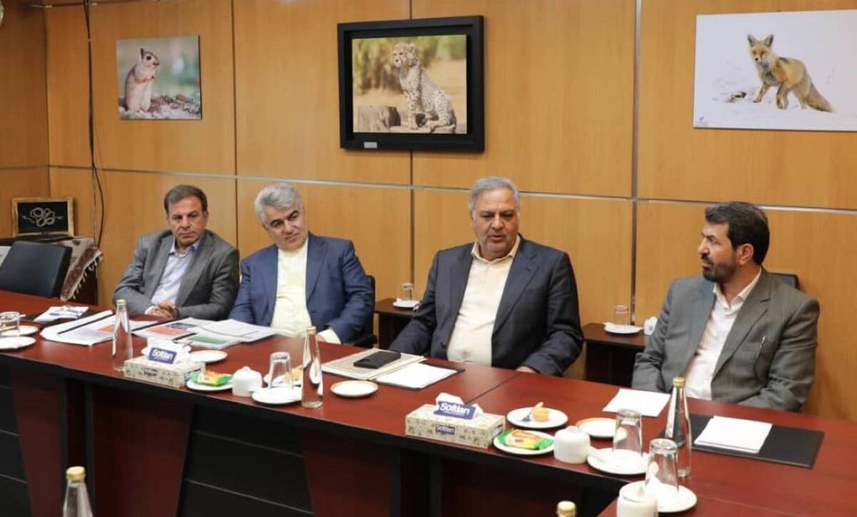 دیدار نوروزی مدیر عامل و عضو هیات مدیره صبانور با دکتر ملانوری استاندار همدان ودکتر رنجبرزاده رئیس مجمع نمایندگان استان همدان