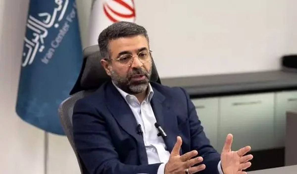  نرخ ارز بازار آزاد را خشک می‌کنیم/ تصمیم‌گیری درباره انتقال ارز ته‌لنجی و کولبری به بازار رسمی