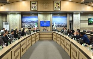 فروزنده: سند راهبردی، مسیر اجرای پروژه‌های آینده مناطق تهران را مشخص می‌کند