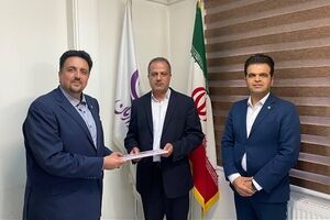 مراسم معارفه مدیر منطقه غرب کشور بیمه آرمان برگزار شد