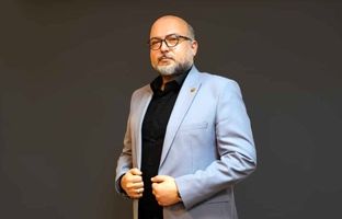  راه‌وشهرسازی نیازمند وزیری متخصص با تفکراتی نو است/ پیشنهاد مالواجرد هوشمندانه است