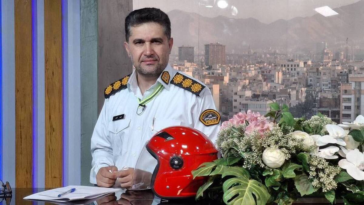 اعمال قانون بیش از ۱۵۴ هزار موتورسوار متخلف در پایتخت از ابتدای سال تا کنون/بیش از ۱۱۸ هزار موتور سوار به دلیل نداشتن کلاه ایمنی جریمه شدند
