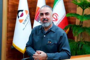 دریافت نشان عالی مسئولیت اجتماعی از معاون اجرایی رئیس جمهور توسط سیمیدکو