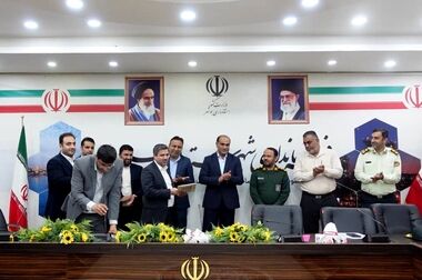 پتروشیمی پردیس تقدیرنامه چهارستاره جایزه تعالی صنعت پتروشیمی را دریافت کرد