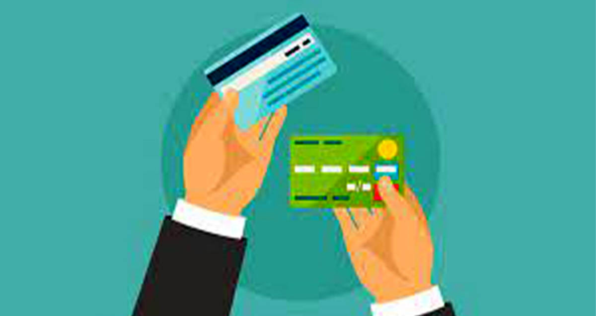 تمدید اعتبار کارت‌های الکترونیک بانک توسعه صادرات ایران تا پایان سال جاری