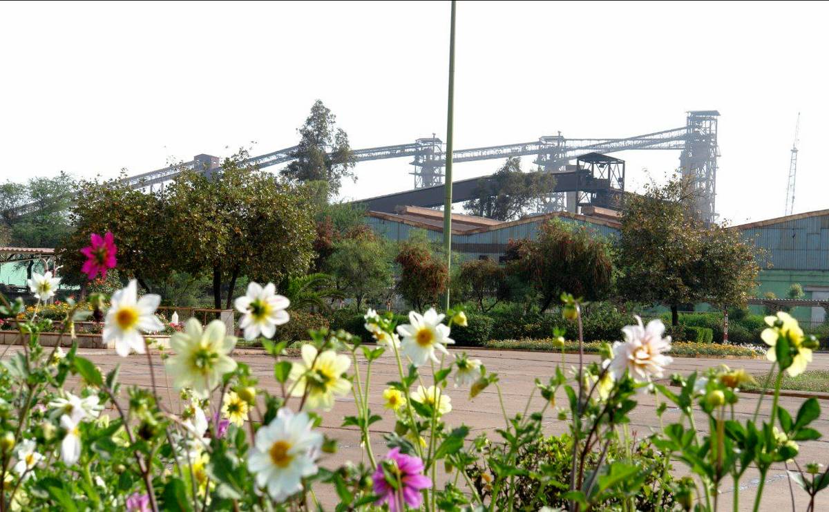 فولاد خوزستان و نقش‌آفرینی چندلایه در اقتصاد و توسعه