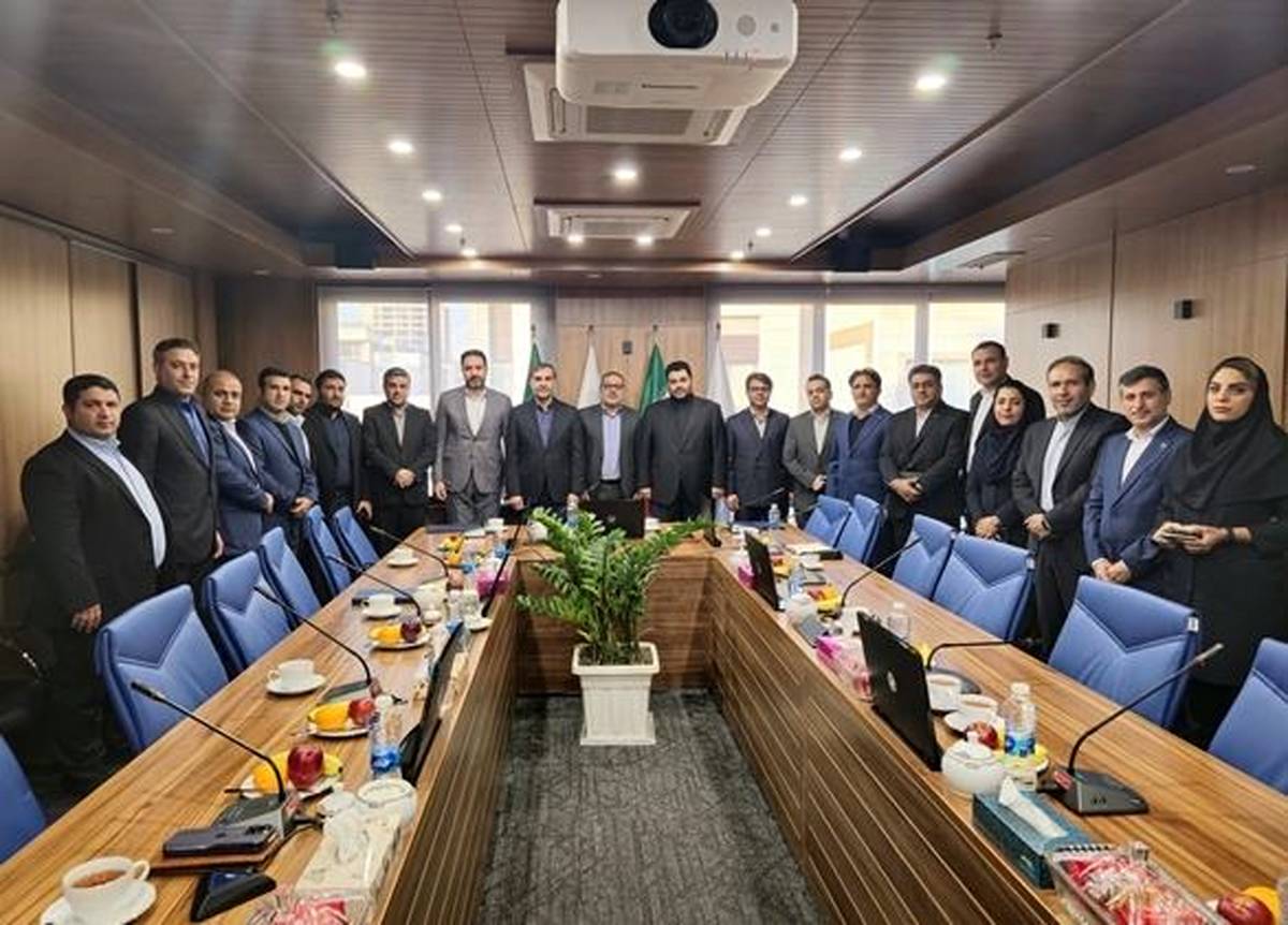 مراسم تکریم و معارفه مدیرعامل پتروشیمی مروارید برگزار شد