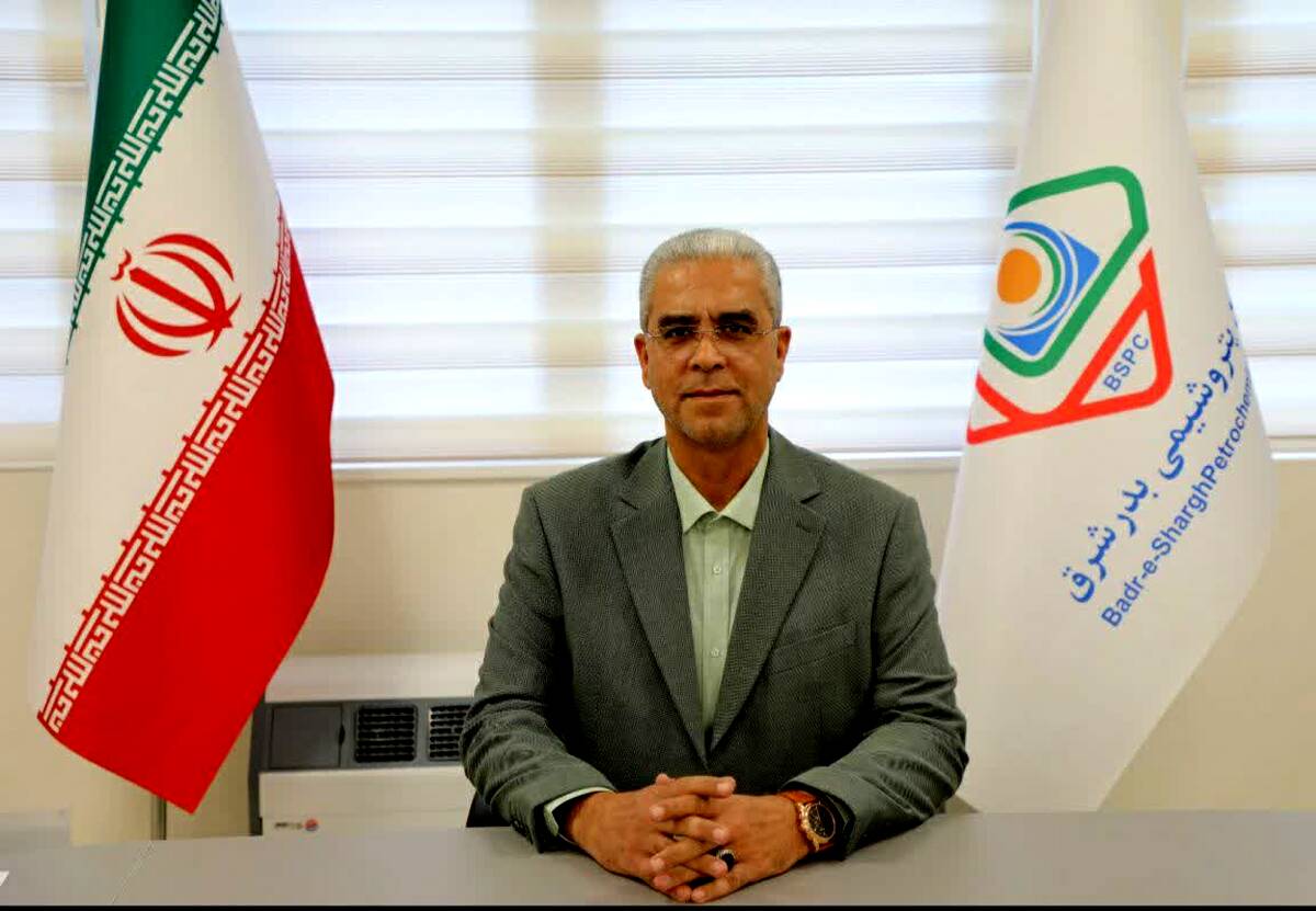 
نصب بخشی از تجهیزات سنگین مجتمع پتروشیمی بدر شرق به زودی آغاز می‌شود
