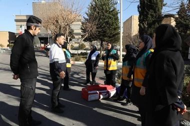 افتتاح ایستگاه «سرباز وطن» نماد همکاری بانک شهر و شهرداری تهران