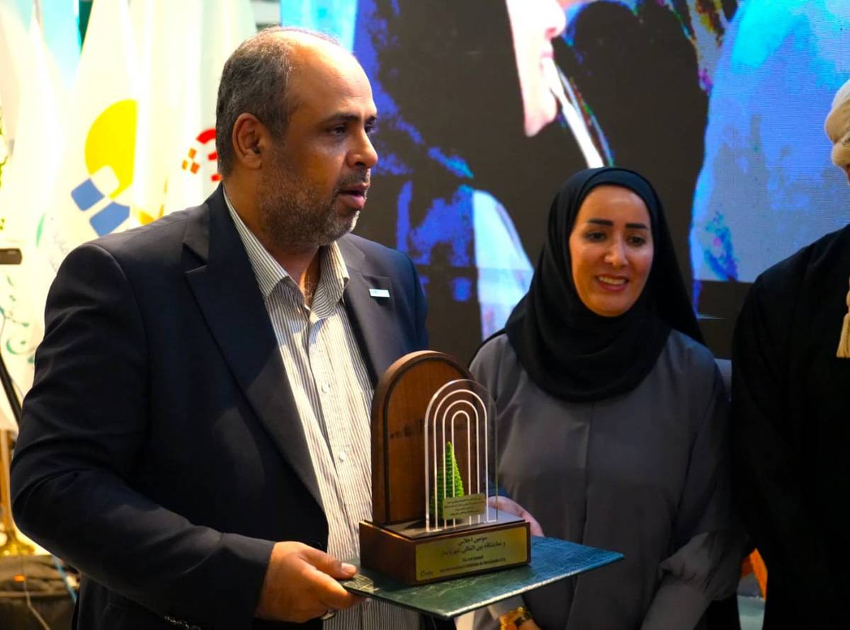 بیمه‌ دی غرفه برتر سومین نمایشگاه بین‌المللی شهر پایدار کیش شد