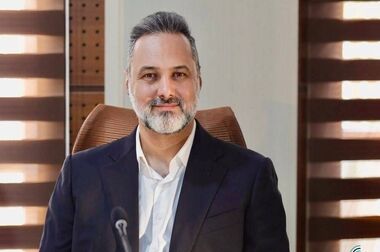 معرفی دستاوردهای توسعه‌ای «ومعادن» در نخستین روز متافو ۱۴۰۴ / ارائه گزارش پیشرفت پروژه‌ها به وزیر صمت