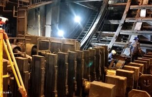 تعویض استراکچر اصلی بیس سگمنت‌های ریخته‌گری اسلب یک شرکت فولاد خوزستان