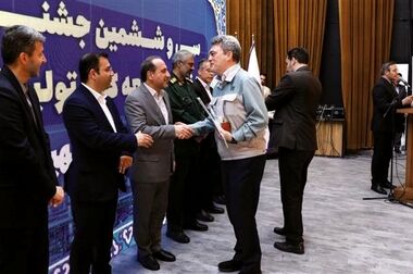 اختصاص عنوان ترابری برتر استان در دو سال متوالی به فولاد مبارکه