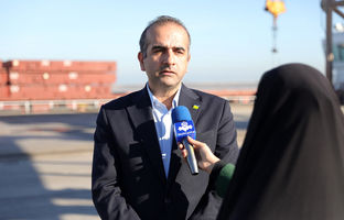 واردات بیش از ۸۴۰ هزار تن نهاده دامی از بنادر کاسپین و انزلی