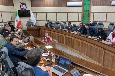 برگزاری جشن یلدا برای دانش آموزان بافقی