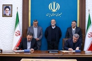 تجهیز ناوگان حفاری پترو ایران به دکل خشکی؛ امضای توافقنامه راهبردی برای تامین دکلهای ۲۰۰۰ اسب بخار در حضور رییس جمهور