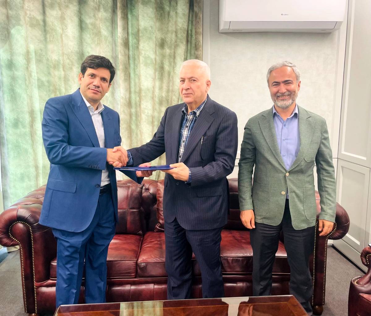 انتصاب مدیرعامل جدید هلدینگ تولید و توسعه پویا انرژی