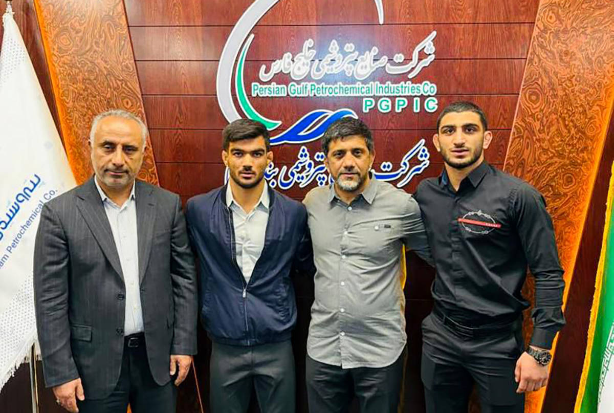 قهرمانان خوزستانی کشتی فرنگی جهان، در پتروشیمی بندرامام استخدام شدند