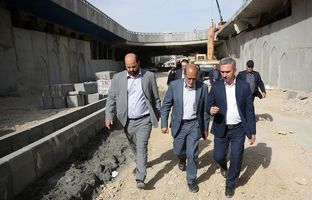 بازدید میدانی معاون شهردار تهران از پروژه‌های عمرانی و گردشگری منطقه ۵