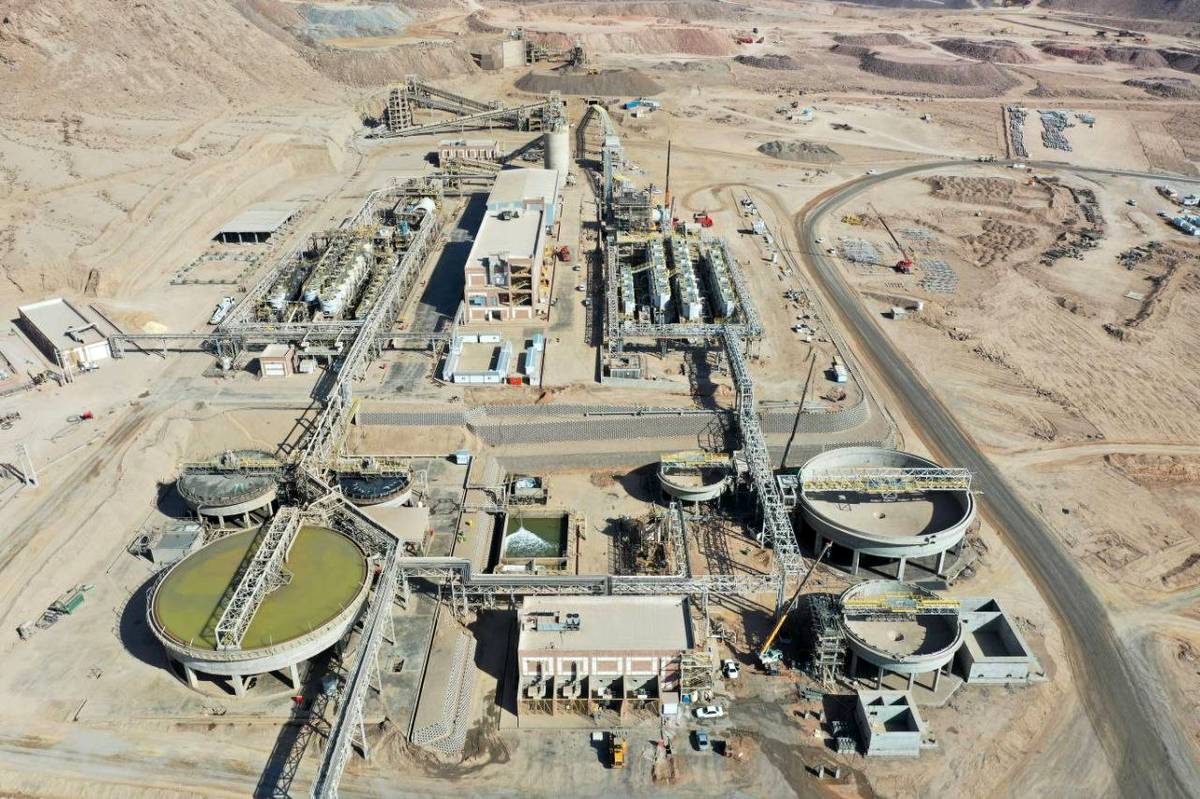 تولید بیش از ۱۷۵ هزار تن کنسانتره سرب و روی در مهدی آباد