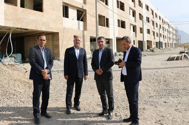  افتتاح ۲ نیروگاه خورشیدی در سیستان و بلوچستان توسط بانک مسکن