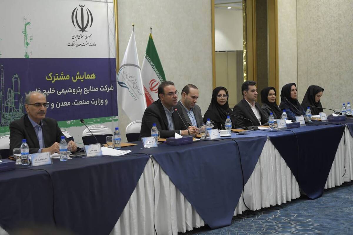 نقش بی‌بدیل شرکت صنایع پتروشیمی خلیج‌فارس در ارزآوری/ یک لاین ویژه برای تامین ارز شرکت‌های پتروشیمی ایجاد شد
