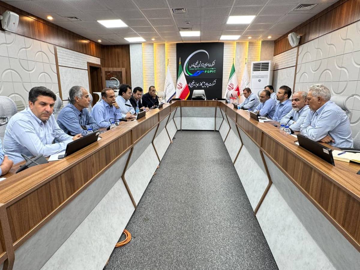 بررسی مشکلات فنی و افزایش ظرفیت تولید در پالایش گاز هویزه خلیج‌فارس/ قائم‌مقام شرکت: تسریع در رفع موانع عملیاتی، کلید افزایش بهره‌وری پالایشگاه