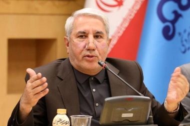 دریافت تندیس و لوح افتخار  شرکت برتر در پدافند غیرعامل منطقه پارس جنوبی 