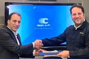 درخشش بیمه تجارت‌نو در همایش مدیریت ریسک و بیمه؛ کسب مقام نخست در بخش مقالات علمی