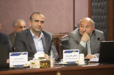 احراز هویت متقاضیان خدمات خودروهای پلاک منطقه آزاد انزلی الکترونیکی شد