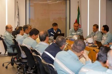 روز سازندگان امروز و معماران فردای صنعت معدن گرامی باد