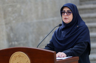 سهمیه بنزین خودروهای تعویض پلاکی قطع نمی‌شود