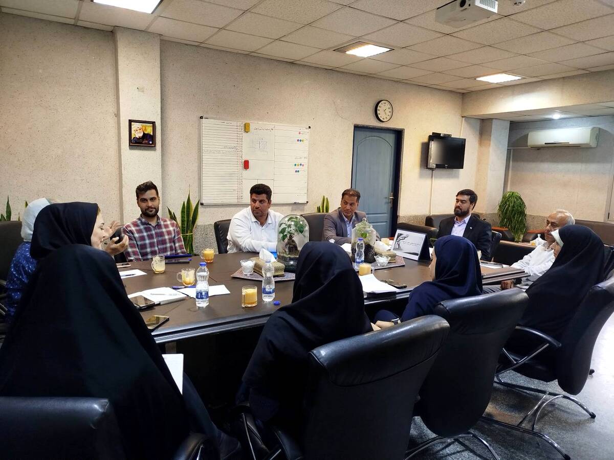 نشست قرار گاه خدمات اجتماعی و کاهش آسیب های اجتماعی منطقه۹ برگزار شد
