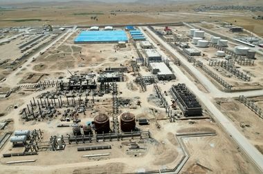 صعود موفق کارمند پتروشیمی دهدشت به بام کهگیلویه و بویراحمد