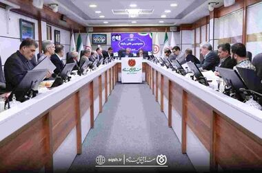قدردانی مدیرعامل صندوق قرض‌الحسنه شاهد از کارکنان برای برگزاری موفق مجمع عمومی