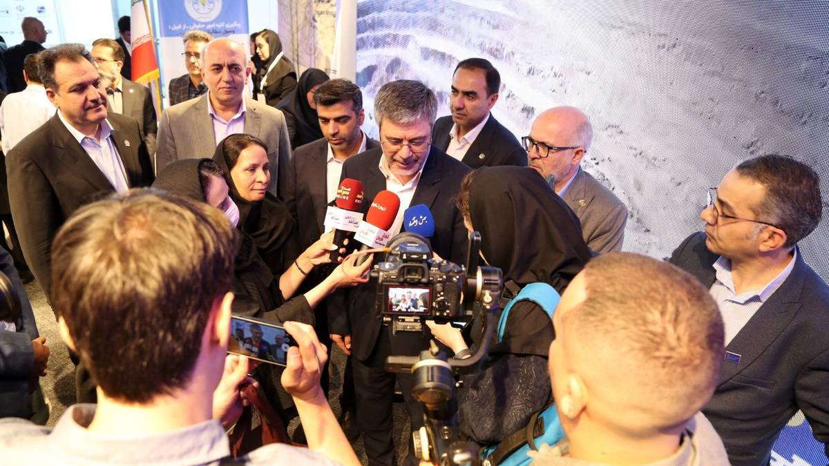 اجرای اصول استراتژیک بیمه ایران جهت ارتقای کیفیت خدمات صنعت بیمه