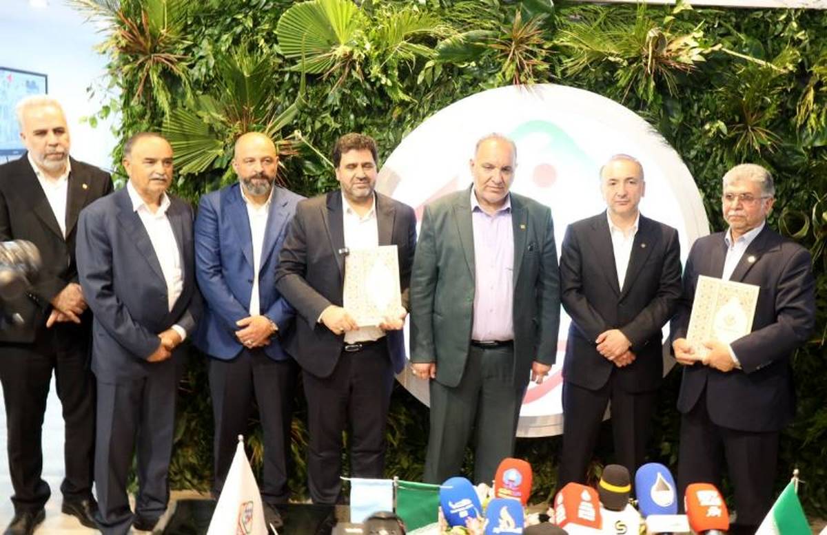 انعقاد تفاهم نامه همکاری شرکت پتروشیمی بوشهر و شرکت پتروشیمی تبریز با حضور مدیر عامل شرکت سرمایه گذاری تجاری شستان/ ماه آینده افتتاح نیروگاه ۱۸۳ مگاواتی شستان در چابهار