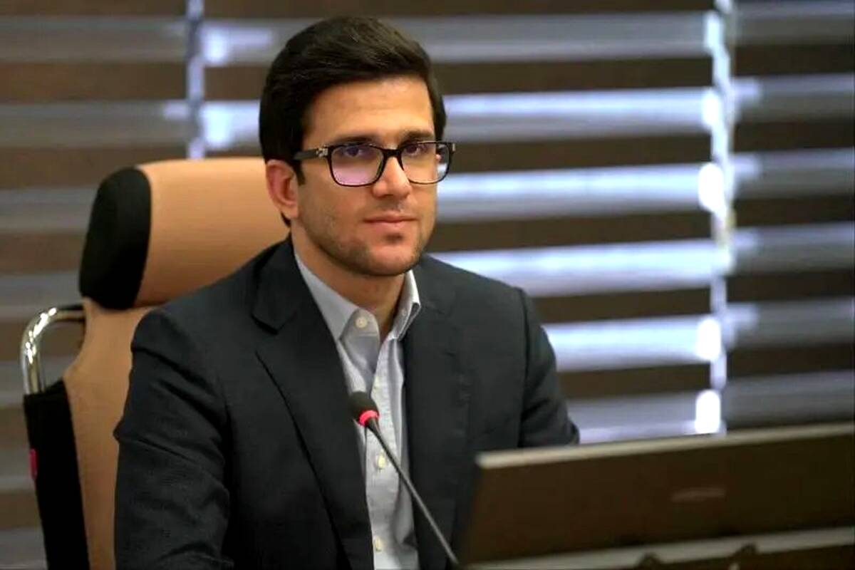 ۱۸۰ هزار بشکه به ظرفیت پالایشی کشور اضافه می‌شود/ بنزین سوپر در گیرودار تشریفات پیچیده