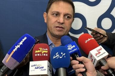  امضاء تفاهم نامه همکاری مشترک میان سازمان مدیریت صنعتی و گروه صنعتی گلرنگ