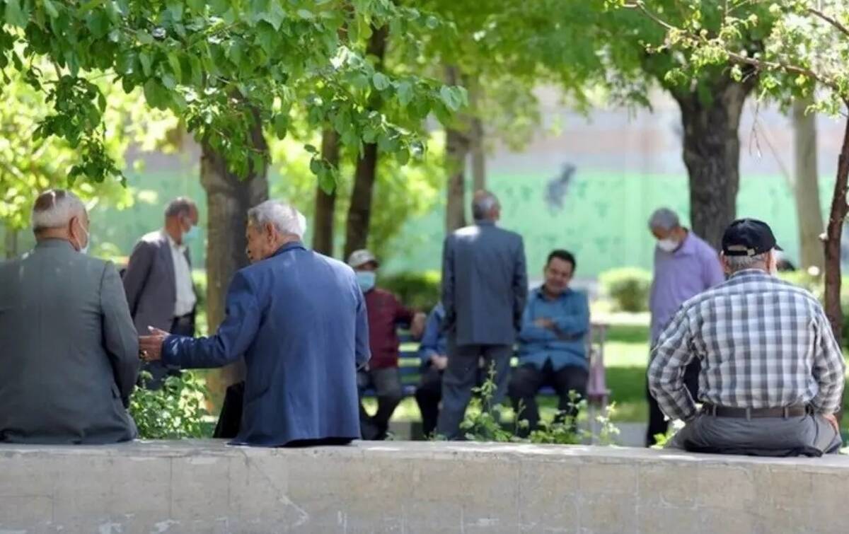  درد دل‌های بازنشستگان استان‌های مختلف/ چرا سه ماه باید منتظر افزایش حقوق باشیم؟!