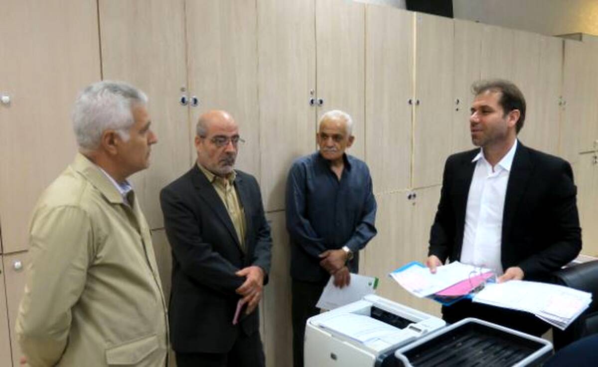 بازدید و بررسی میدانی دکتر بهزاد شیری مدیرعامل پست بانک ایران از وضعیت ارائه خدمات شعبه آپادانا